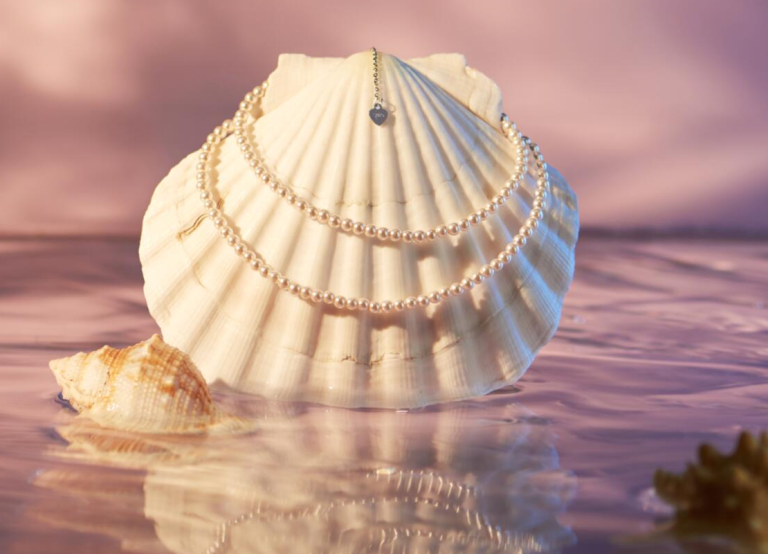 How to Care for Pearls: 10 Tips for maintaining your pearl jewelry
