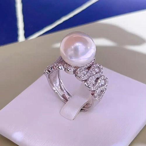 Pearl Ring